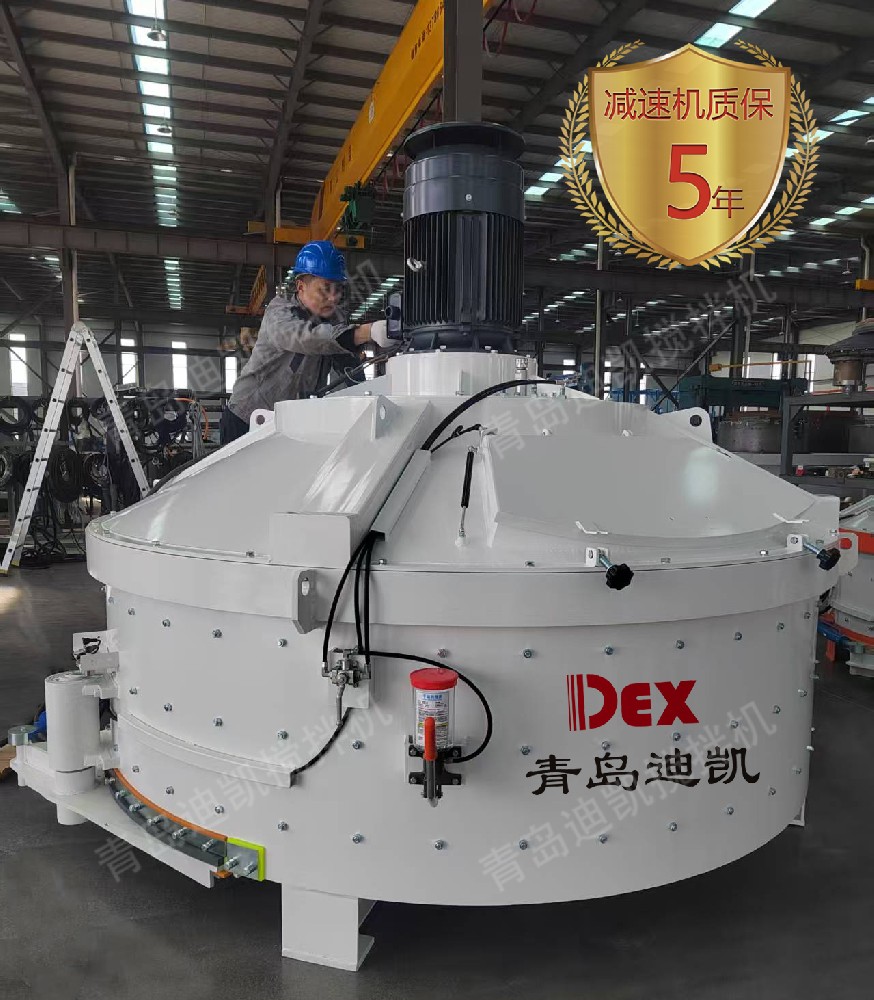 立軸行星式攪拌機.jpg 立軸行星式攪拌機.jpg